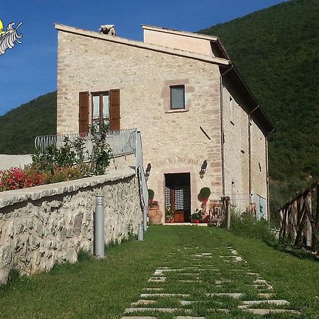 Вилла Agriturismo Casale La Palombara Cerreto di Spoleto Экстерьер фото