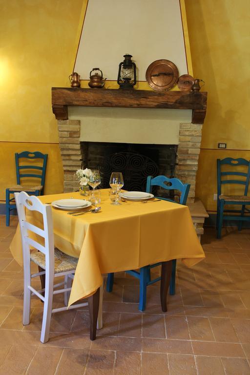 Agriturismo Casale La Palombara Cerreto di Spoleto Экстерьер фото