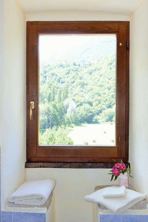 Agriturismo Casale La Palombara Cerreto di Spoleto Номер фото