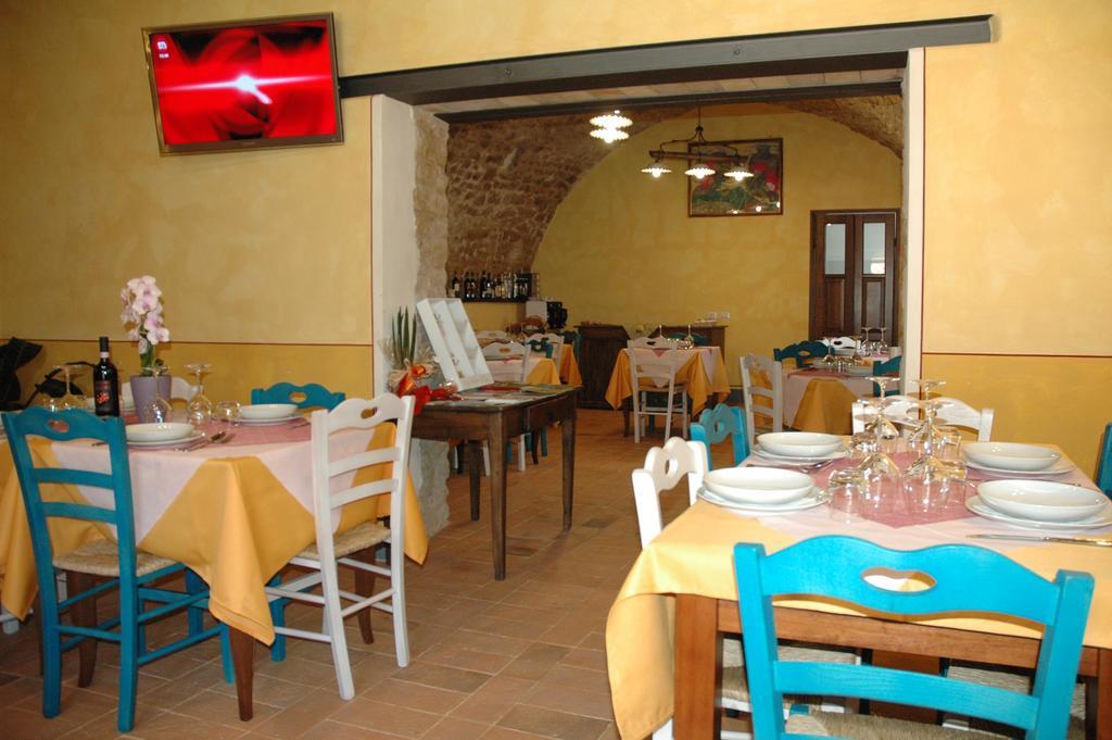 Agriturismo Casale La Palombara Cerreto di Spoleto Экстерьер фото