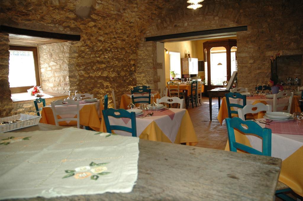 Agriturismo Casale La Palombara Cerreto di Spoleto Экстерьер фото